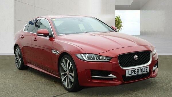 Jaguar XE R-sport Red #5