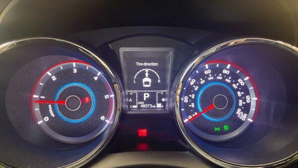 SsangYong Tivoli Elx Black #12