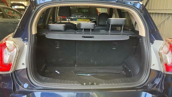 SsangYong Tivoli Elx Black #13