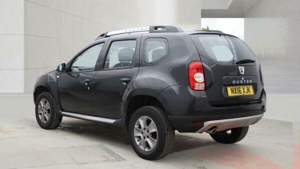 Dacia Duster Laureate Black #6