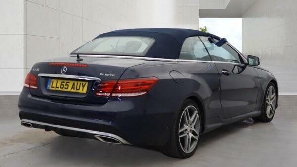 Mercedes-Benz E Class Amg Line Blue #3