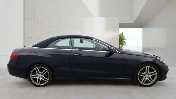 Mercedes-Benz E Class Amg Line Blue #6