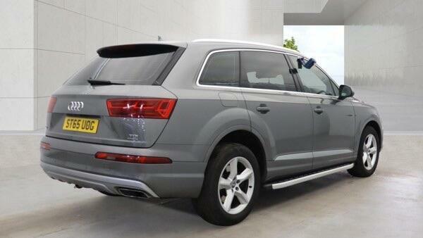 Audi Q7 Se Grey #4
