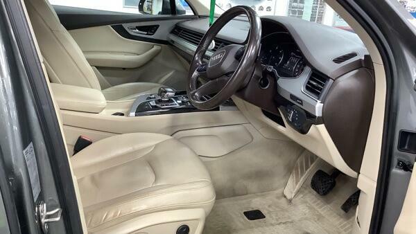 Audi Q7 Se Grey #2