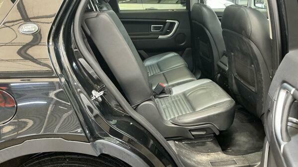 Land Rover Discovery Sport Hse Luxury Black #3