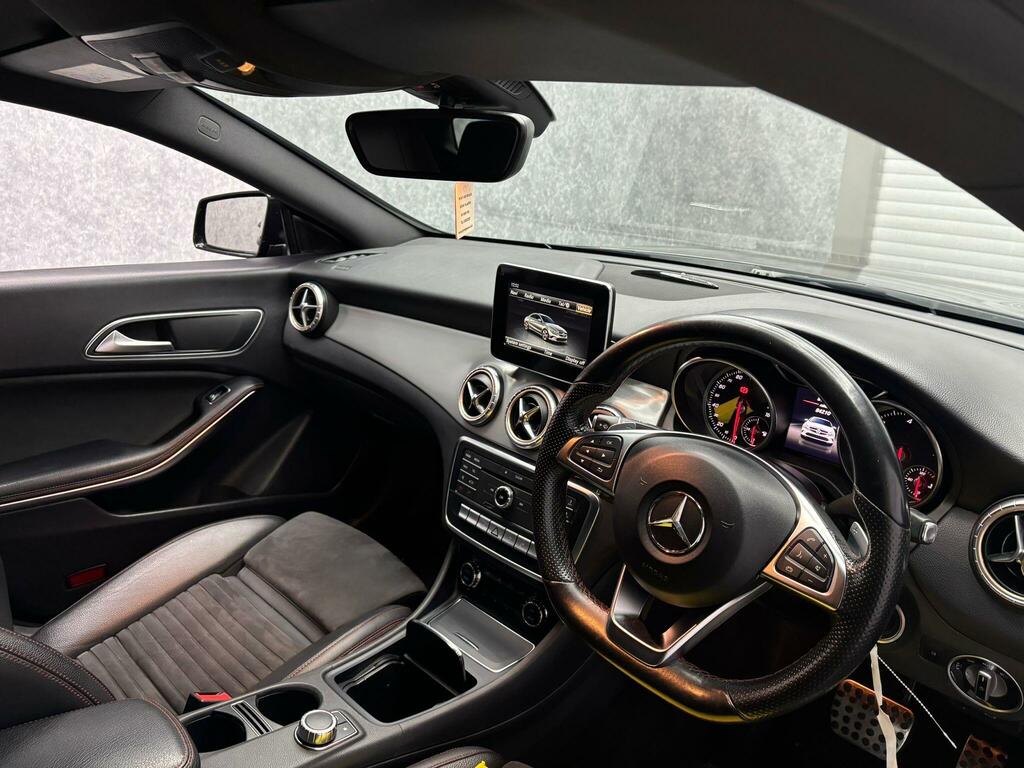 Mercedes-Benz CLA Class Amg Line Black #2
