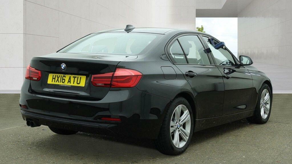 BMW 3 Series Sport Black #2