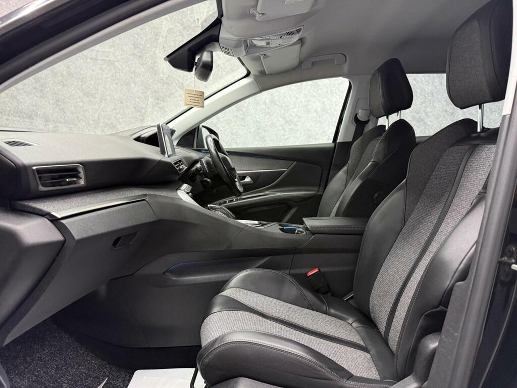 Peugeot 3008 Allure Black #3