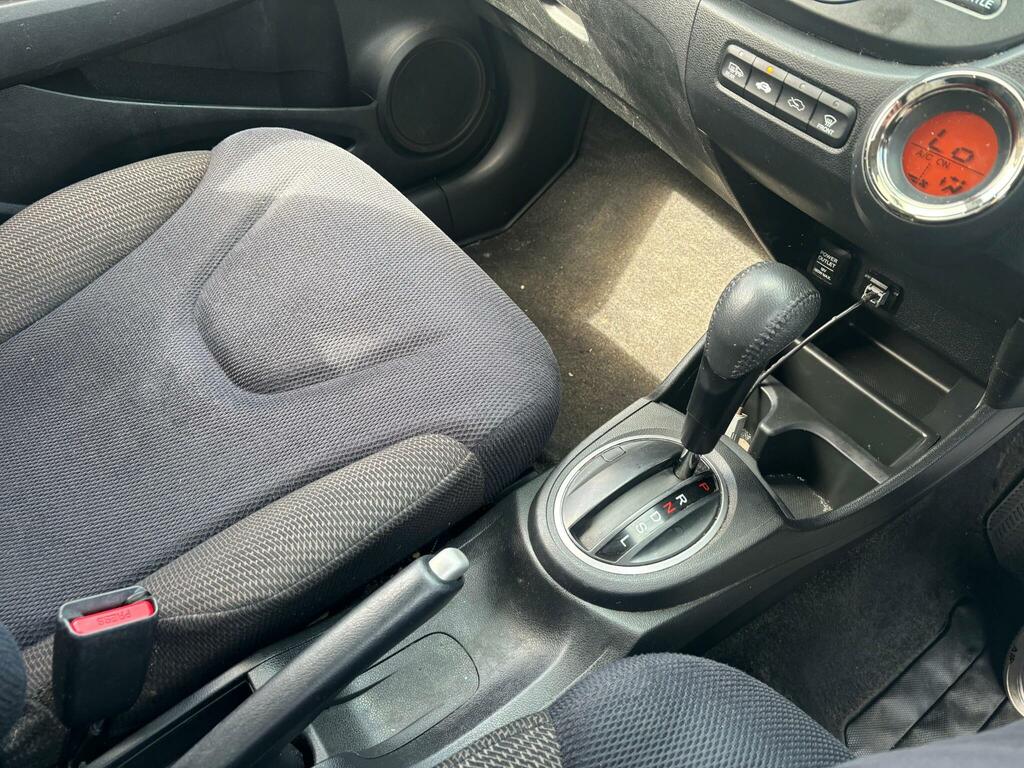 Honda Jazz Es Plus Grey #23