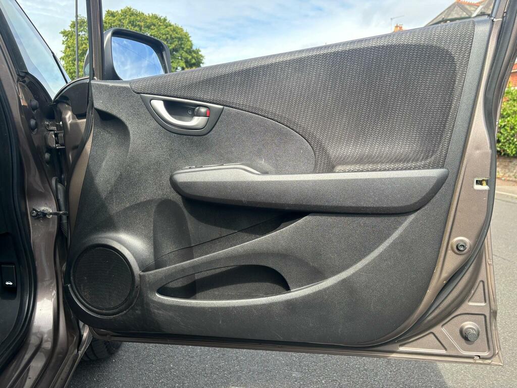 Honda Jazz Es Plus Grey #15