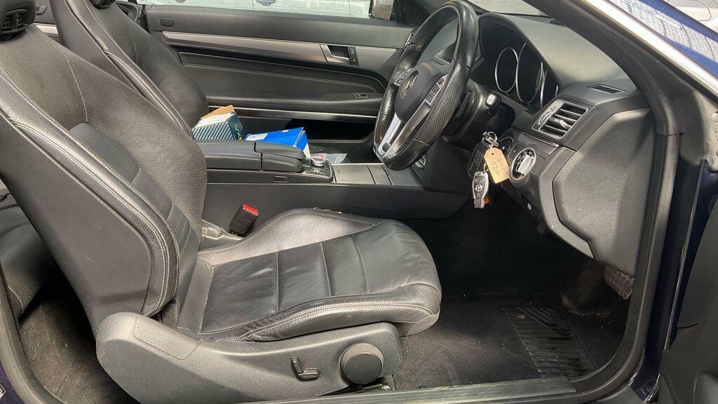 Mercedes-Benz E Class Amg Line Blue #2