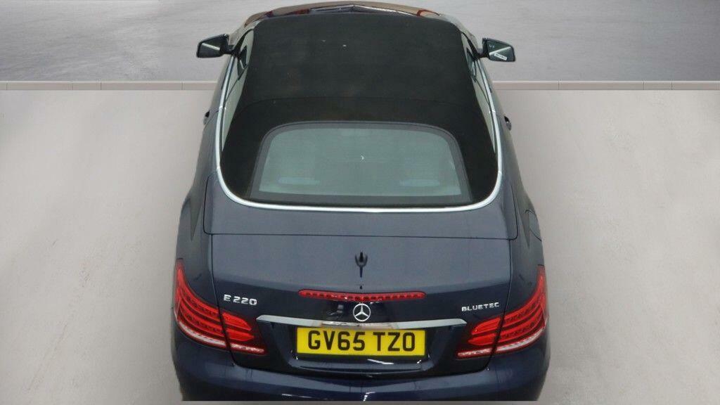 Mercedes-Benz E Class E 220 D Se Grey #10