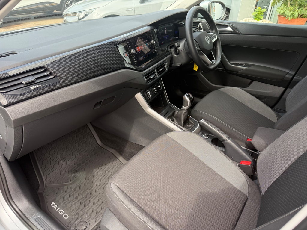 Volkswagen Taigo 1.0 Tsi Life Suv Euro 6 Ss 1  #2