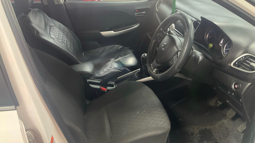 Suzuki Baleno 1.0 Boosterjet Sz5 Hatchback Eur #5