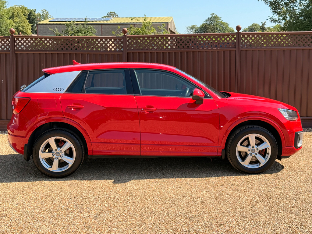 Audi Q2 1.4 Tfsi Cod Sport Suv S Tronic Euro 6 NA18OYN Red #3