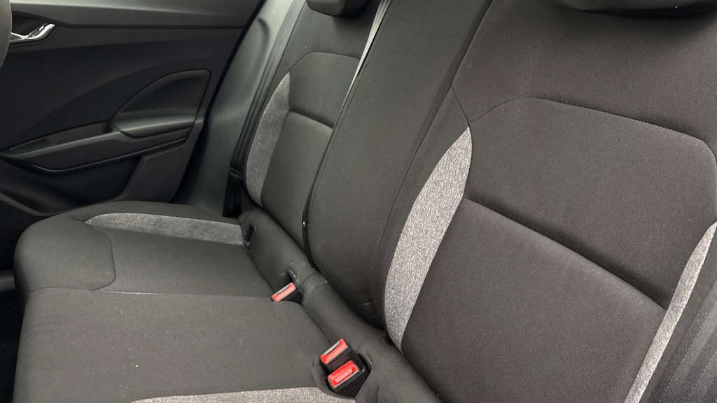 Skoda Fabia 1.0 Mpi Se Comfort Hatchback Eur  #4