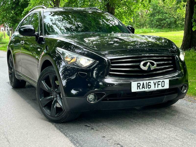 Infiniti QX70 3.0D V6 S Design Black #2