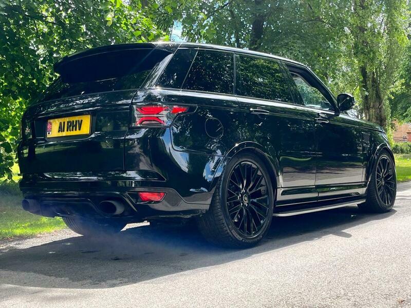 Land Rover Range Rover Sport 5.0 V8 Svr Black #2