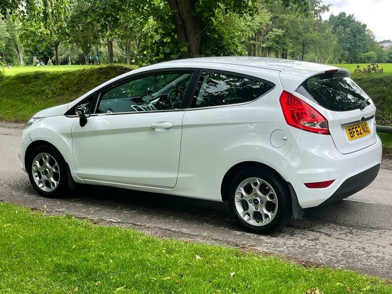 Ford Fiesta 1.25 Zetec BF62NUE White #4