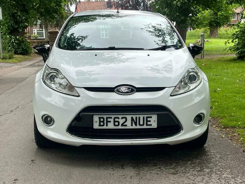 Ford Fiesta 1.25 Zetec BF62NUE White #2