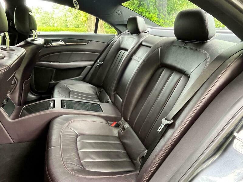 Mercedes-Benz CLS Silver #28
