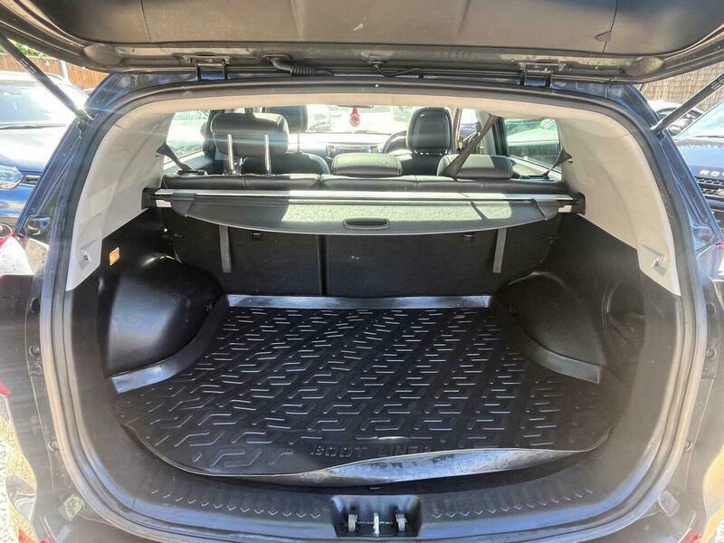Kia Sportage Black #15