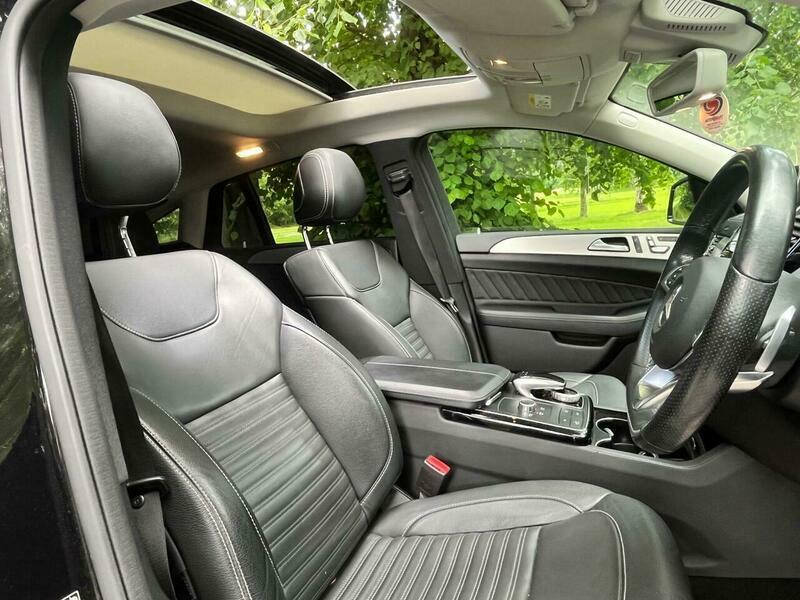 Mercedes-Benz GLE Class 3.0 Gle350d V6 Amg Black #2