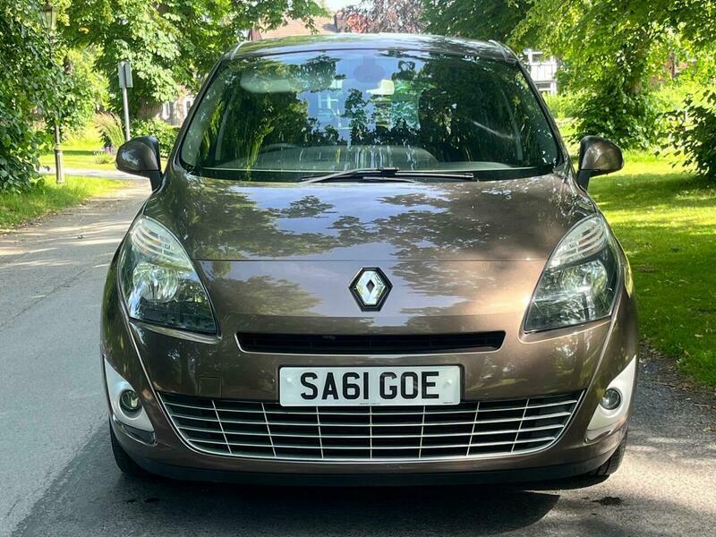 Renault Grand Scenic 1.6 Dci Dynamique Tomtom Brown #2