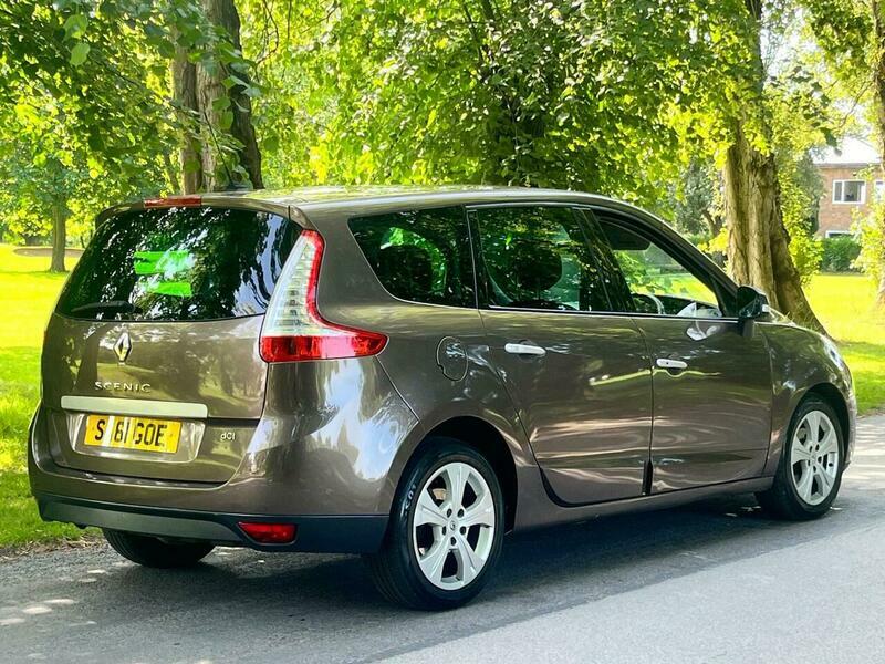 Renault Grand Scenic Grand Dynamique Tomtom Dci Grey #19