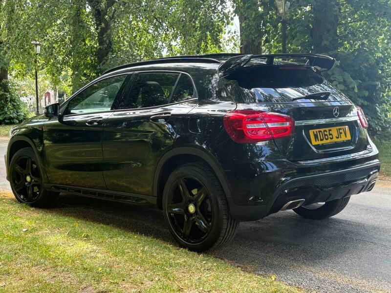 Mercedes-Benz C Class 2.1 Gla220d Amg Line Black #4