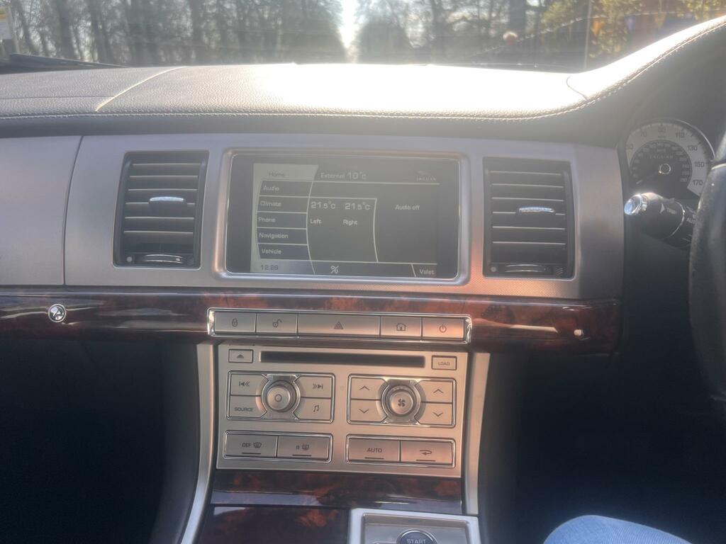 Jaguar XF V6 S Portfolio Grey #24