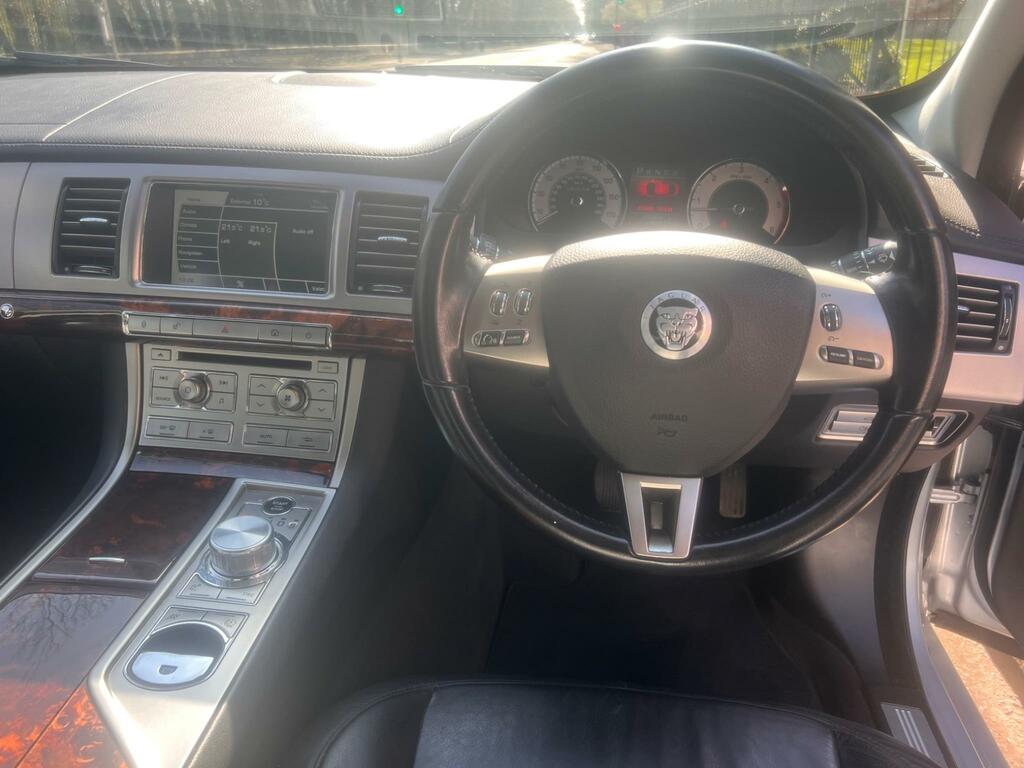 Jaguar XF V6 S Portfolio Grey #13