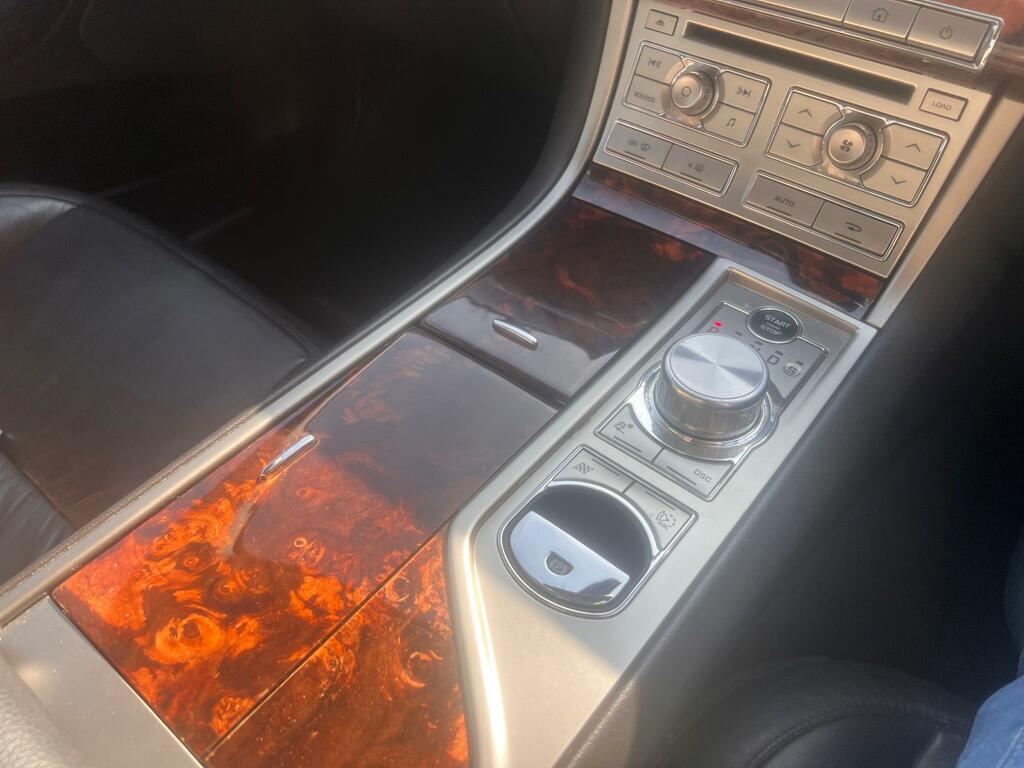 Jaguar XF V6 S Portfolio Grey #25