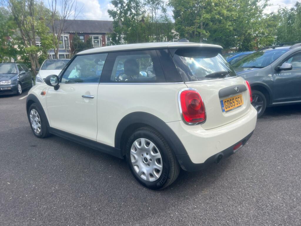 Mini Hatch 1.2 One Euro 6 Ss White #6