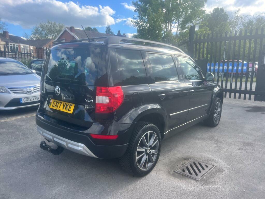 Skoda Yeti Suv Black #10