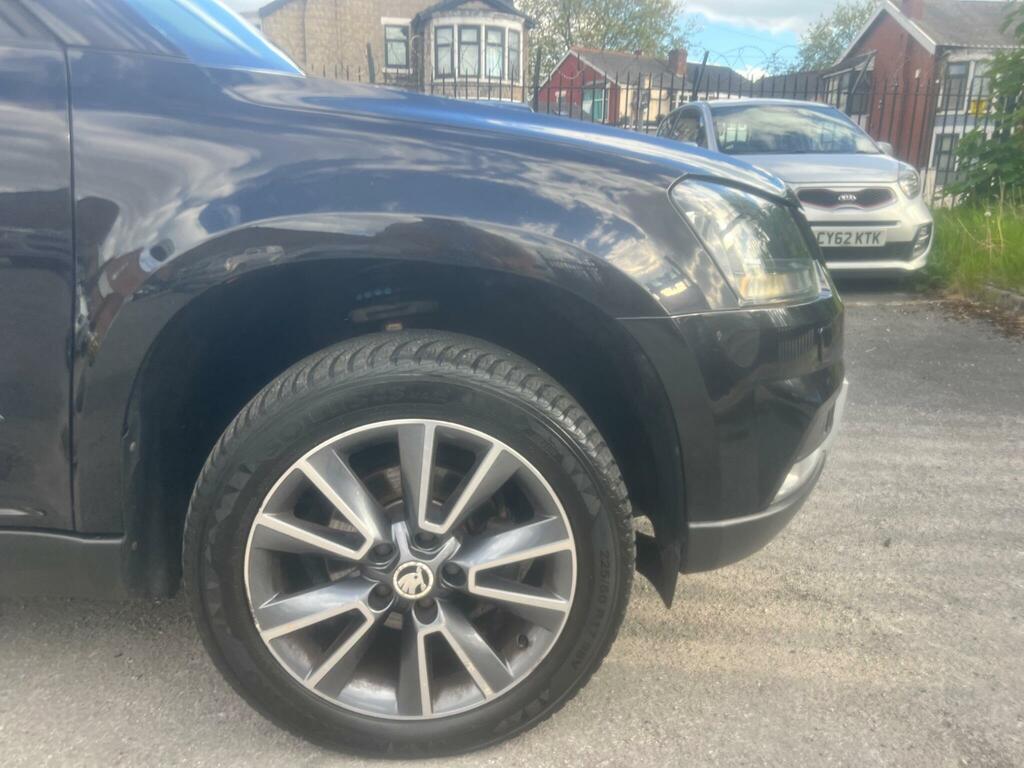 Skoda Yeti Suv Black #7