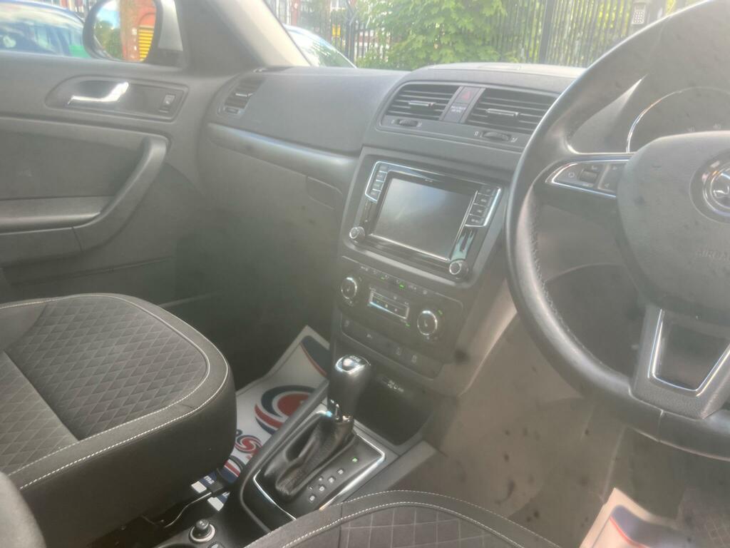 Skoda Yeti Suv Black #17