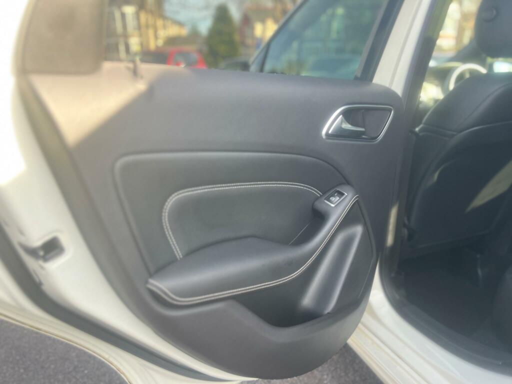 Mercedes-Benz B Class B180 Cdi Blueefficiency Se Silver #17