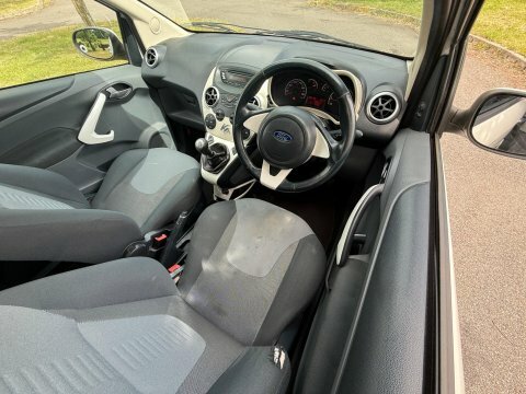 Ford KA 1.3 Tdci Titanium White #2