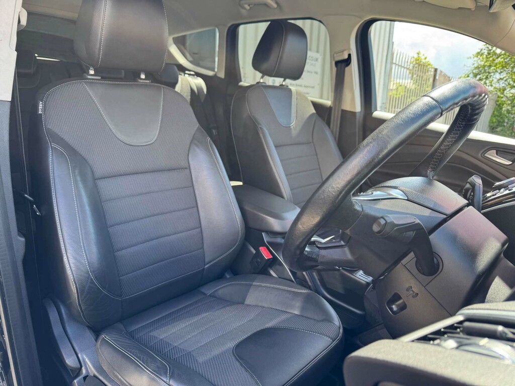 Ford Kuga Zetec 2.0 Tdci #30