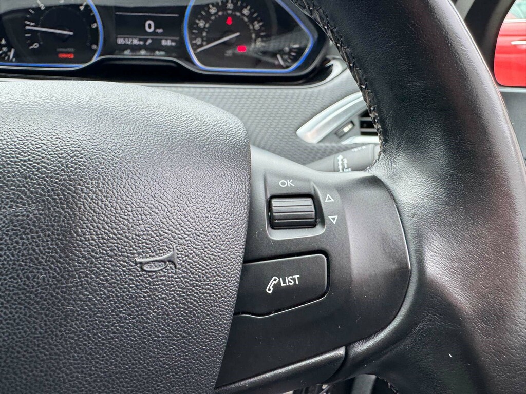 Peugeot 2008 1.4 Hdi Active White #44