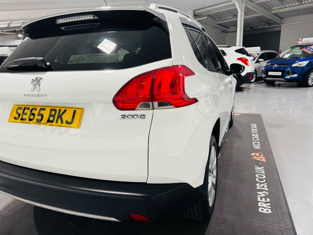 Peugeot 2008 1.4 Hdi Active White #8