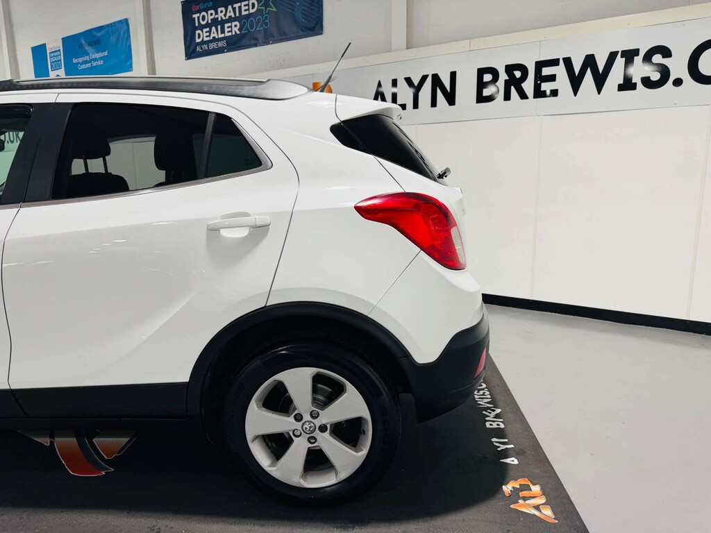 Vauxhall Mokka 1.6I Se Red #11