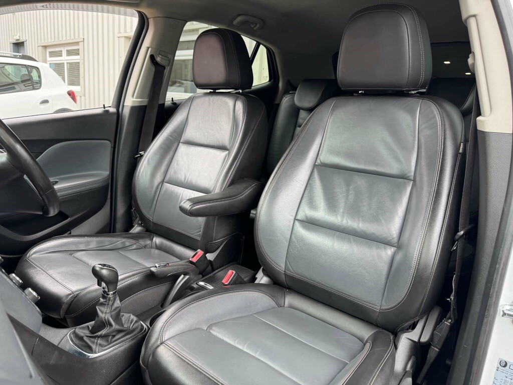 Vauxhall Mokka 1.6I Se Red #21