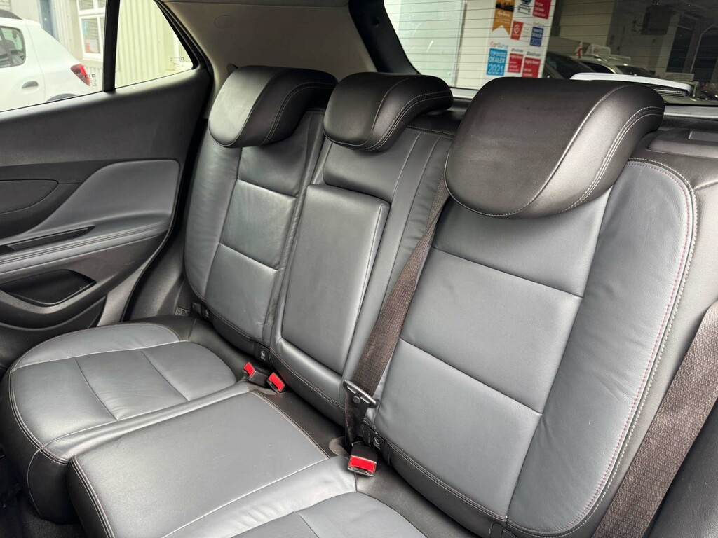 Vauxhall Mokka 1.6I Se Red #24