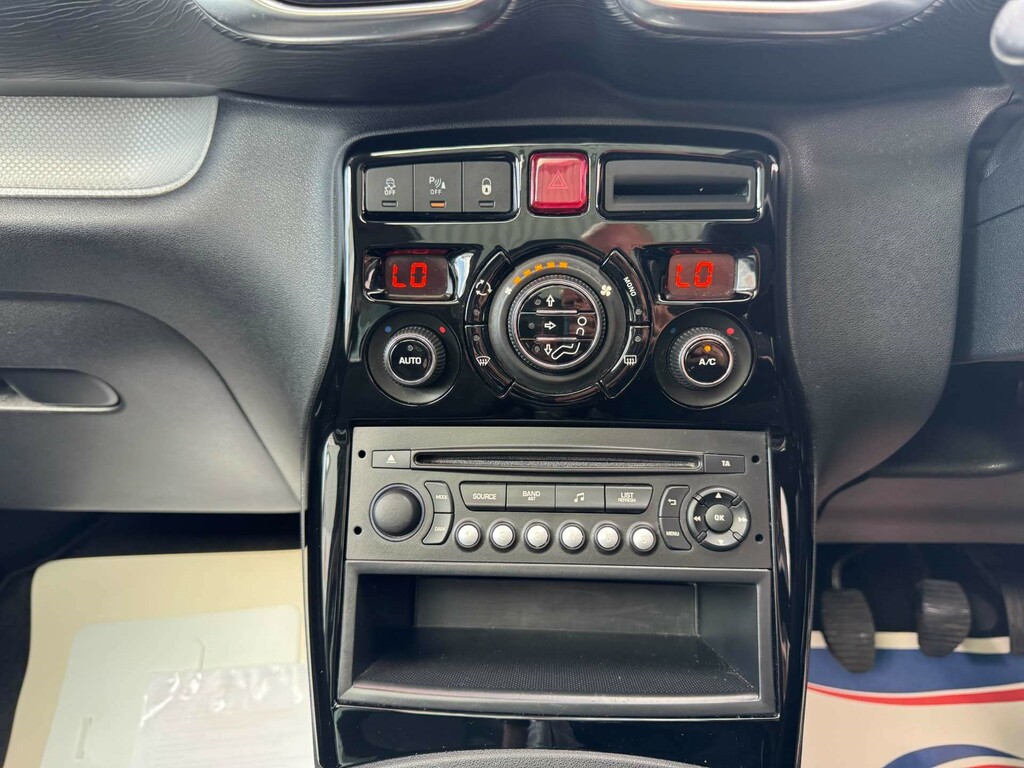 Citroen C3 Picasso Bluehdi Platinum Picasso Silver #40