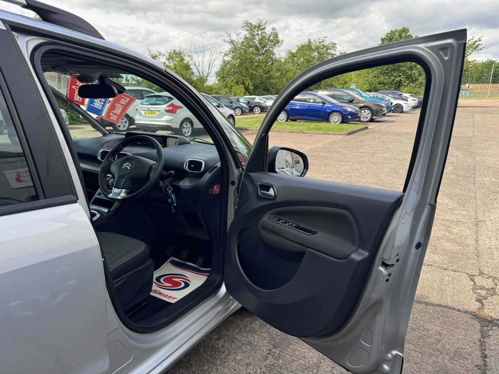 Citroen C3 Picasso Bluehdi Platinum Picasso Silver #49