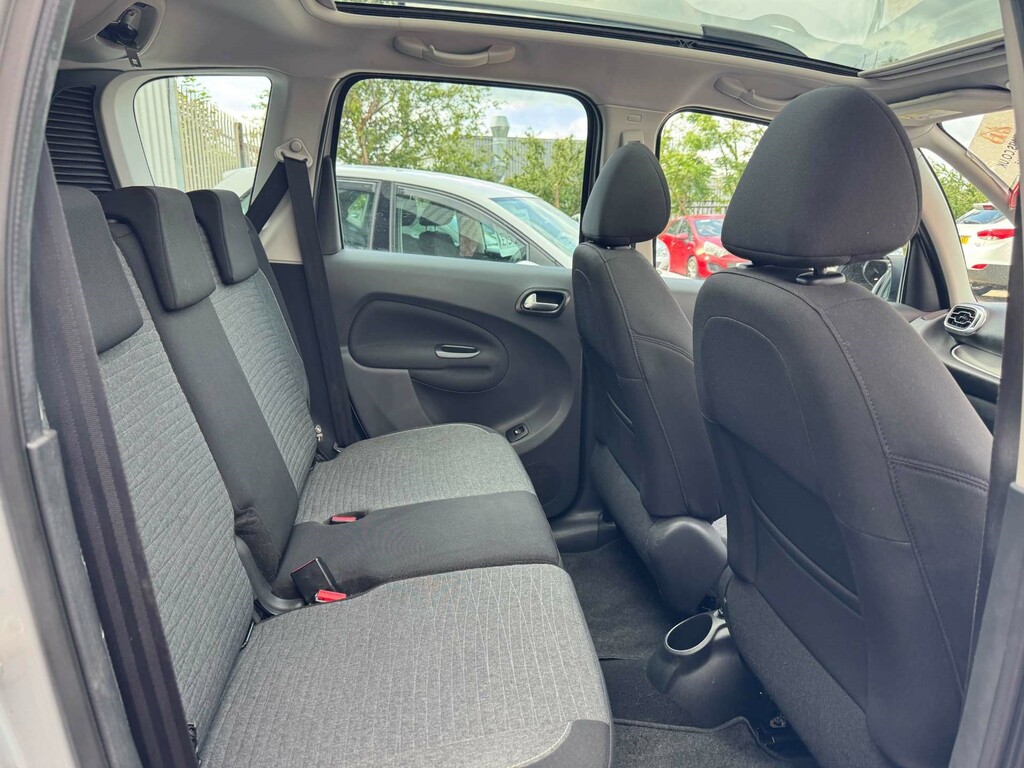 Citroen C3 Picasso Bluehdi Platinum Picasso Silver #29