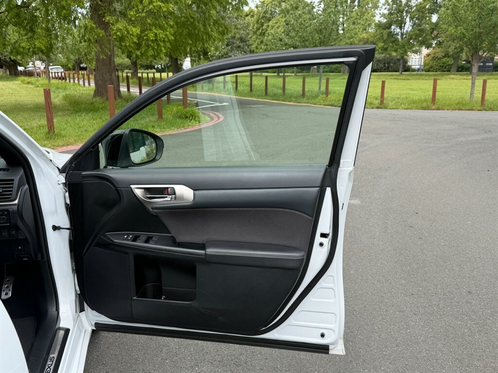 Lexus CT 200H Grey #27