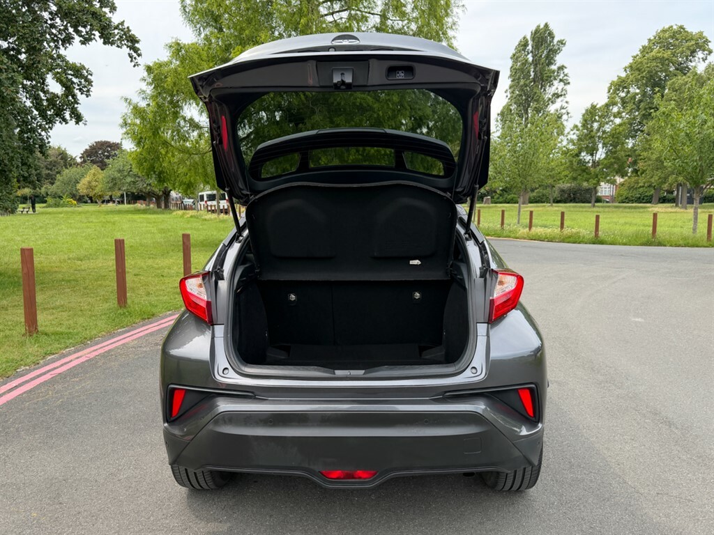 Toyota C-Hr Design Grey #6